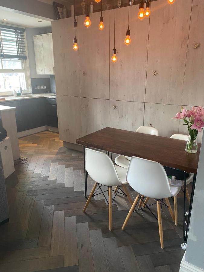 Luxury 2 Bedroom Flat Heart Of Camden Londyn Zewnętrze zdjęcie